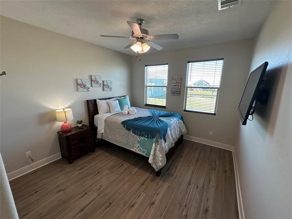 2120 Laguna Harbor Cove Boulevard, Port Bolivar, Texas image 34