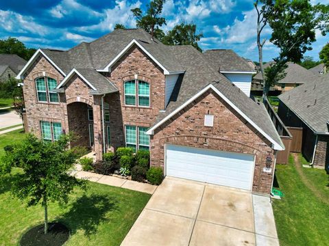 A home in Clute