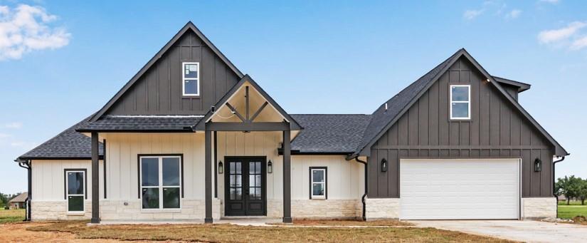 820 Angus Trail, Angleton, Texas image 1