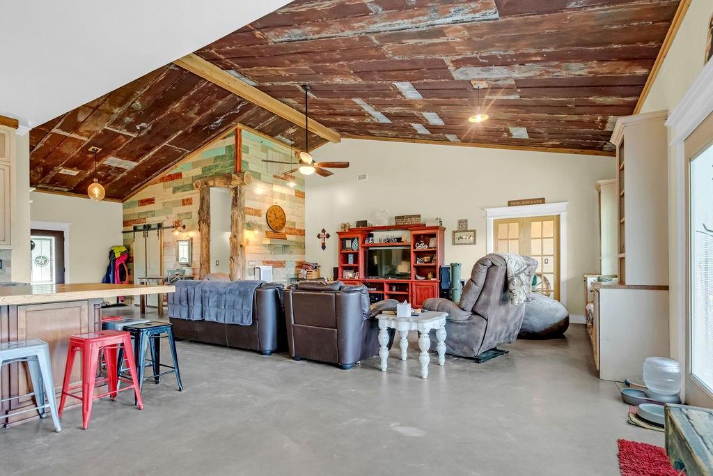 12787 Fm 1002, Big Sandy, Texas image 13