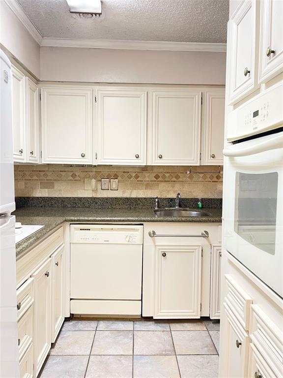 909 Silber Road #16C, Houston, Texas image 5