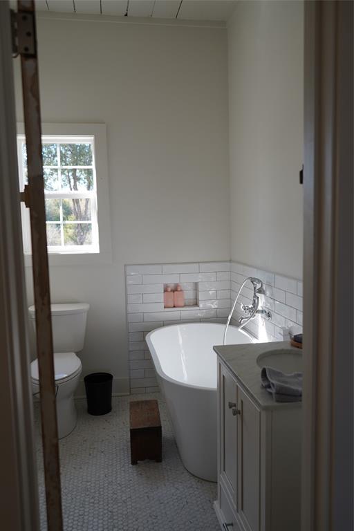 6758 Colvin Road, Burton, Texas image 10