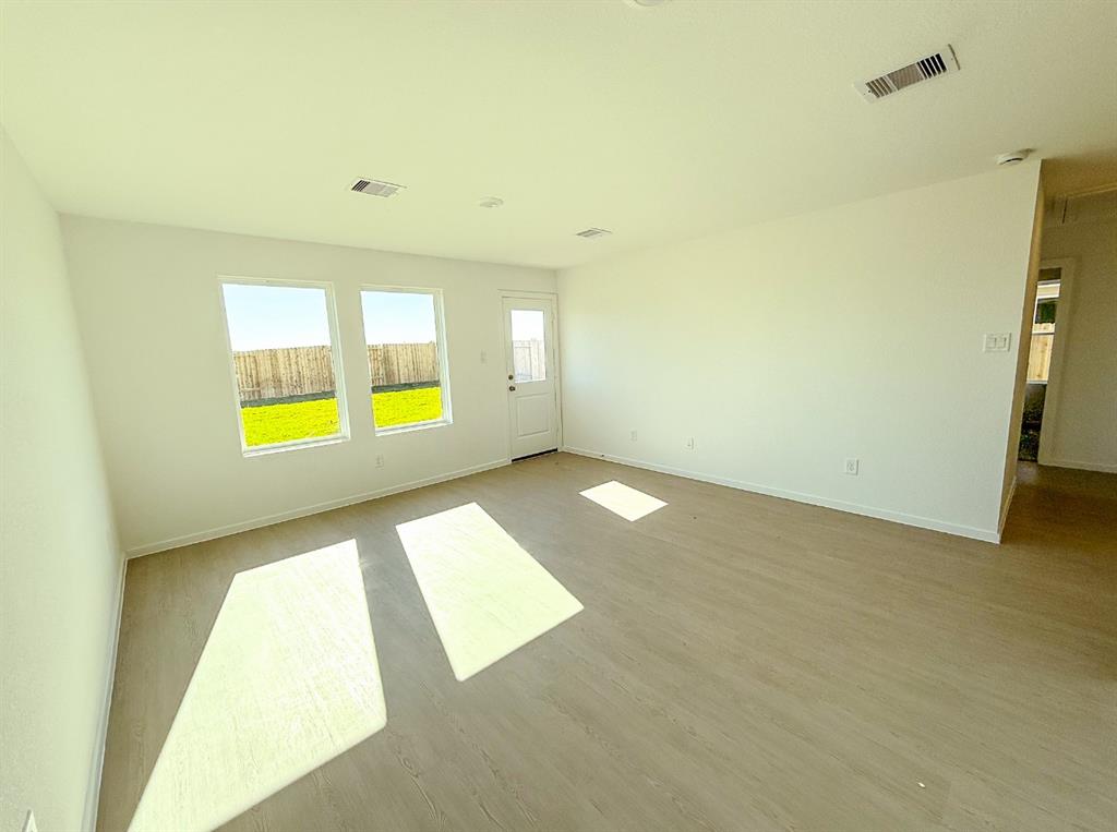 6619 Water Oak Green Lane, Katy, Texas image 3