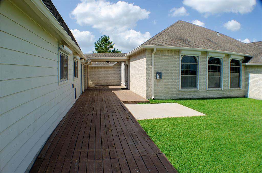 6530 Texoma Drive, Manvel, Texas image 31