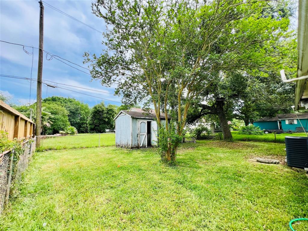 4919 Donald Street, Seabrook, Texas image 14