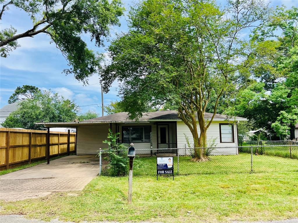 4919 Donald Street, Seabrook, Texas image 1