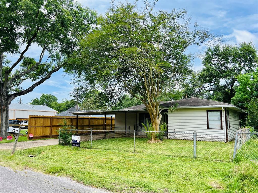 4919 Donald Street, Seabrook, Texas image 3