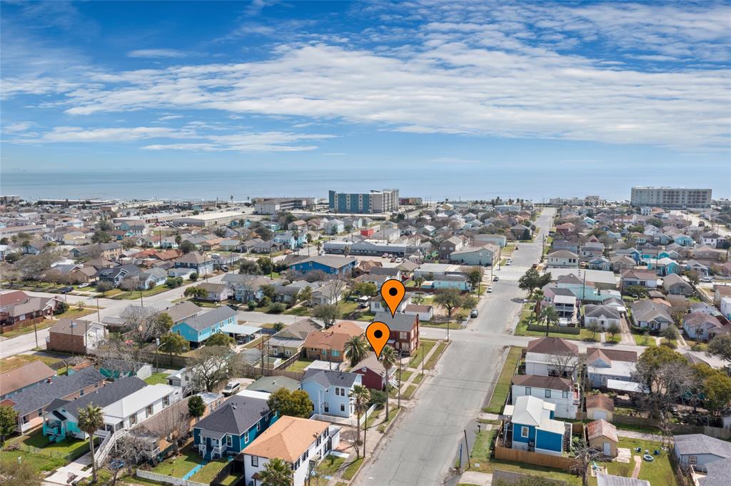 4128 Avenue R 1/2, Galveston, Texas image 4