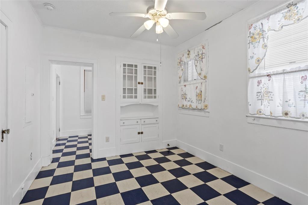 4128 Avenue R 1/2, Galveston, Texas image 14