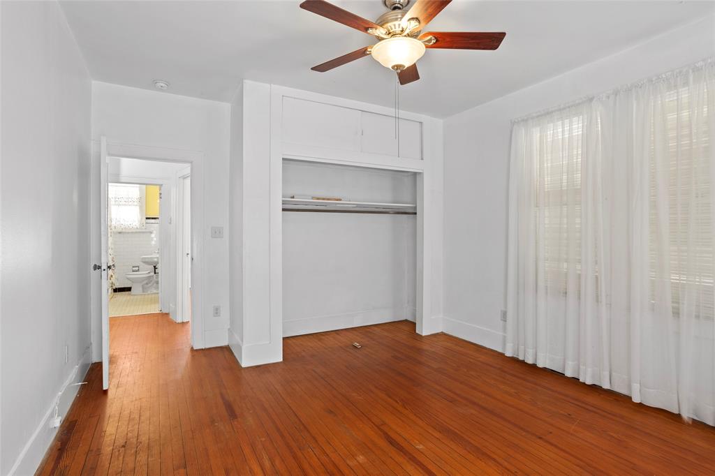 4128 Avenue R 1/2, Galveston, Texas image 21