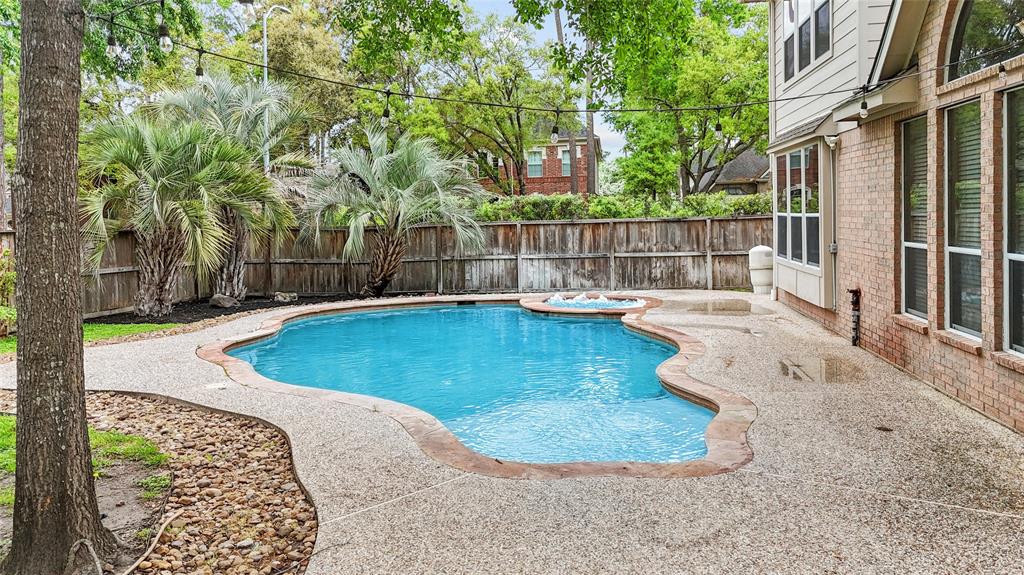 9710 Sotherloch Lake Drive, Spring, Texas image 40