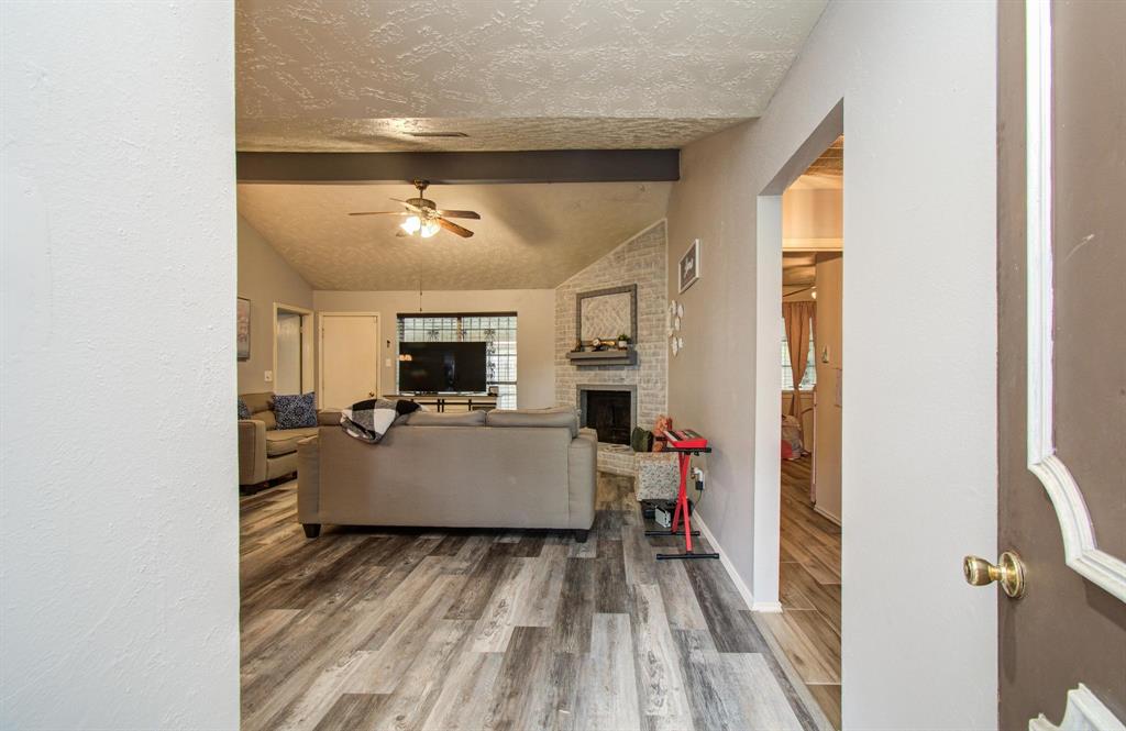 8419 NW Blacksmith Divide, Houston, Texas image 4