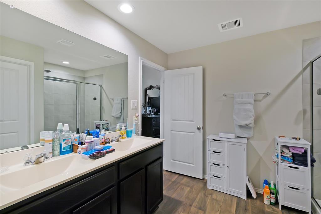 8434 Violet Hills Lane, Rosharon, Texas image 16