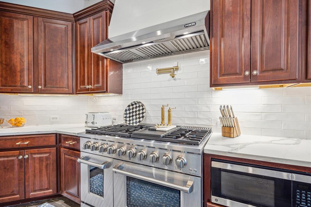 3006 Wood Stork Lane, Missouri City, Texas image 18