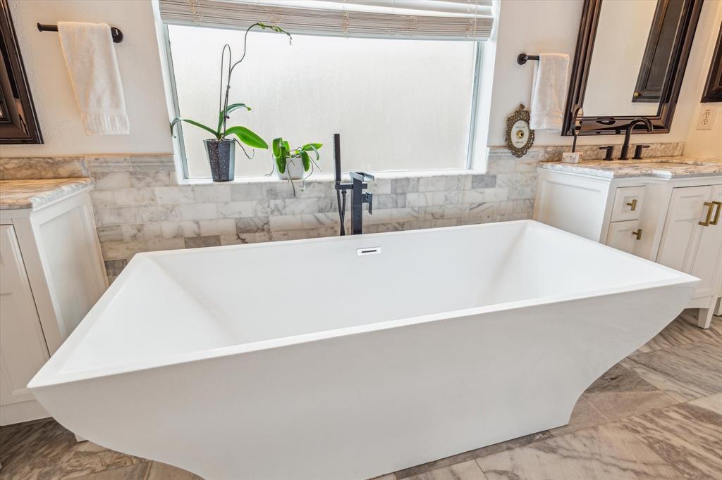 3006 Wood Stork Lane, Missouri City, Texas image 32