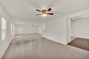 9 Park Street, Baytown, Texas image 5