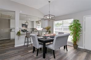 707 Stephanie Drive, Missouri City, Texas image 1
