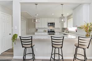 707 Stephanie Drive, Missouri City, Texas image 3