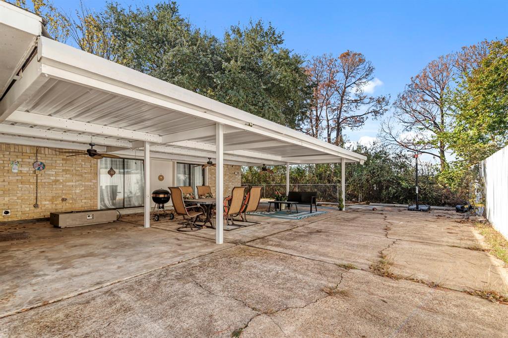 7735 Antoine Drive, Houston, Texas image 15