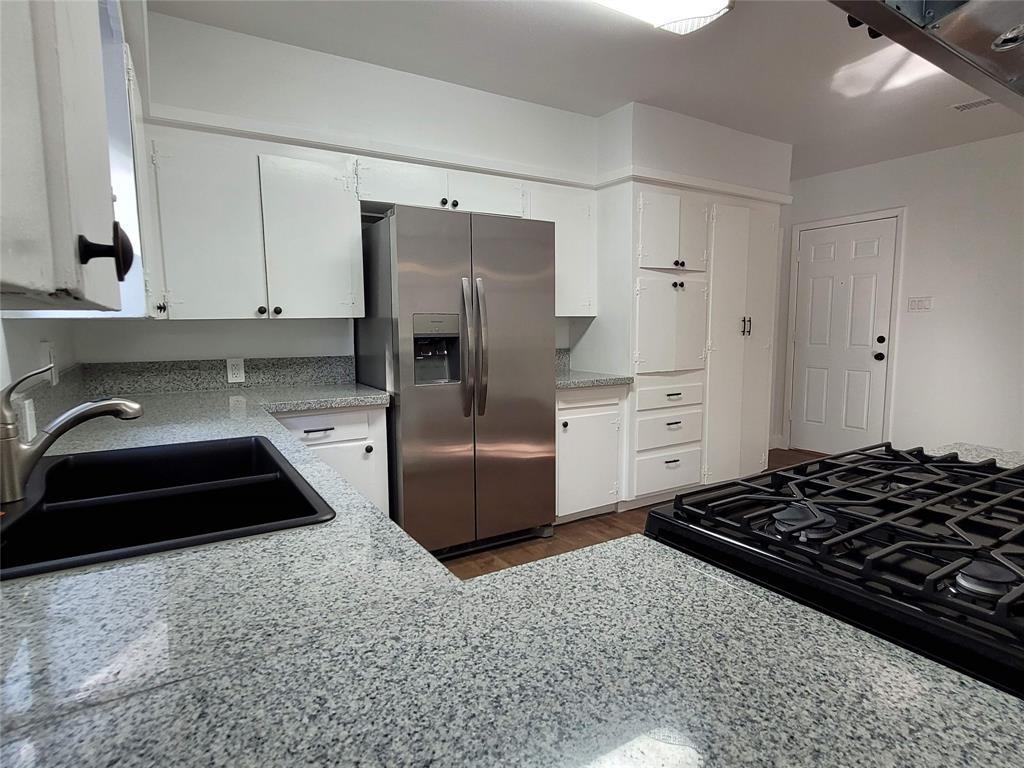 9350 Country Creek Drive #77, Houston, Texas image 15