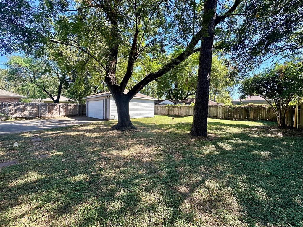 23210 Earlmist Drive, Spring, Texas image 17