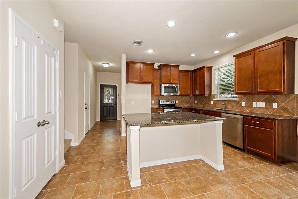 17423 Waterview Drive