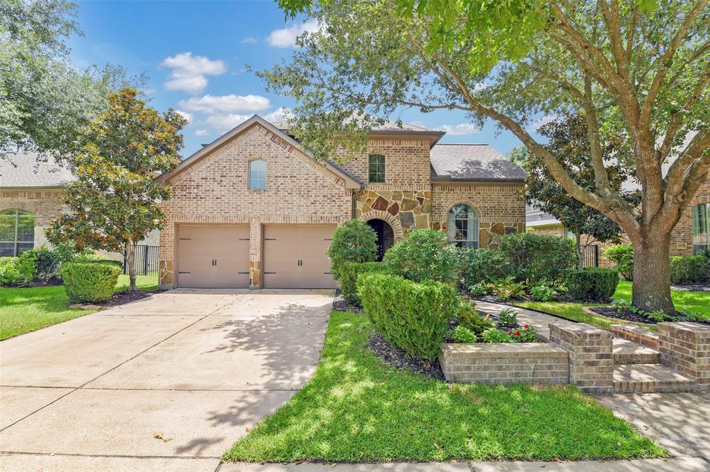 18415 Pin Oak Bend Drive