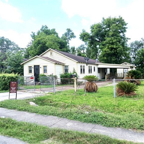 5106 Noble Street Houston TX 77020