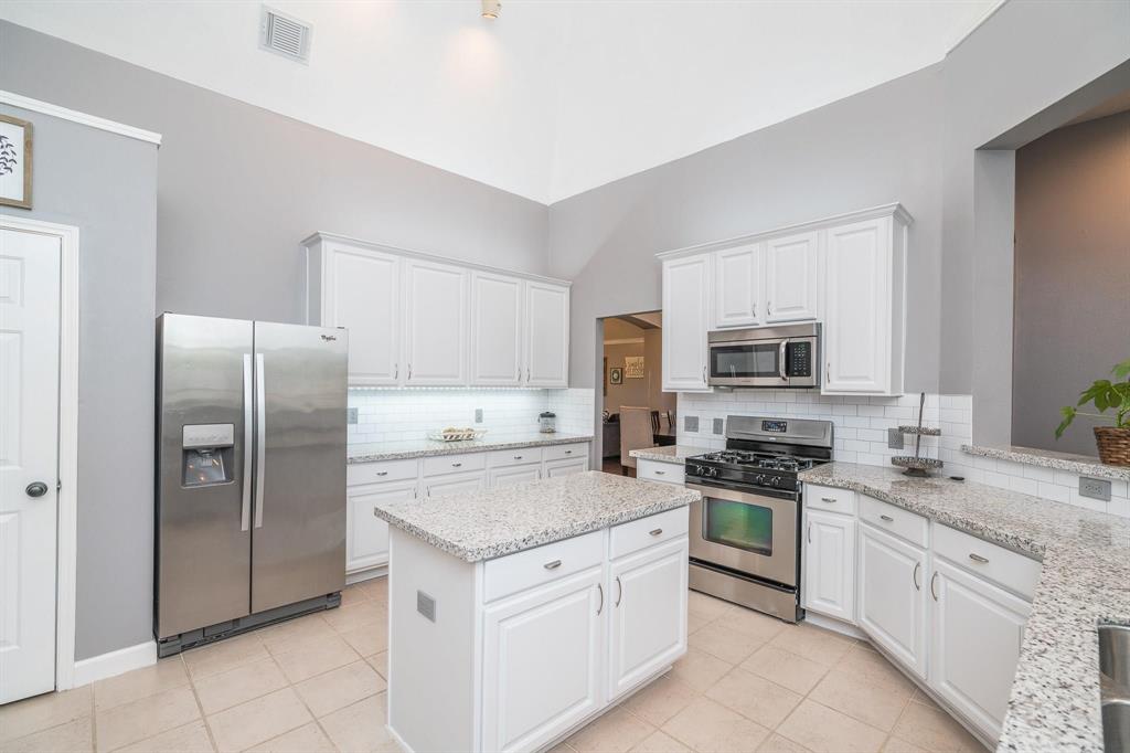 3208 Ivory Pointe Drive