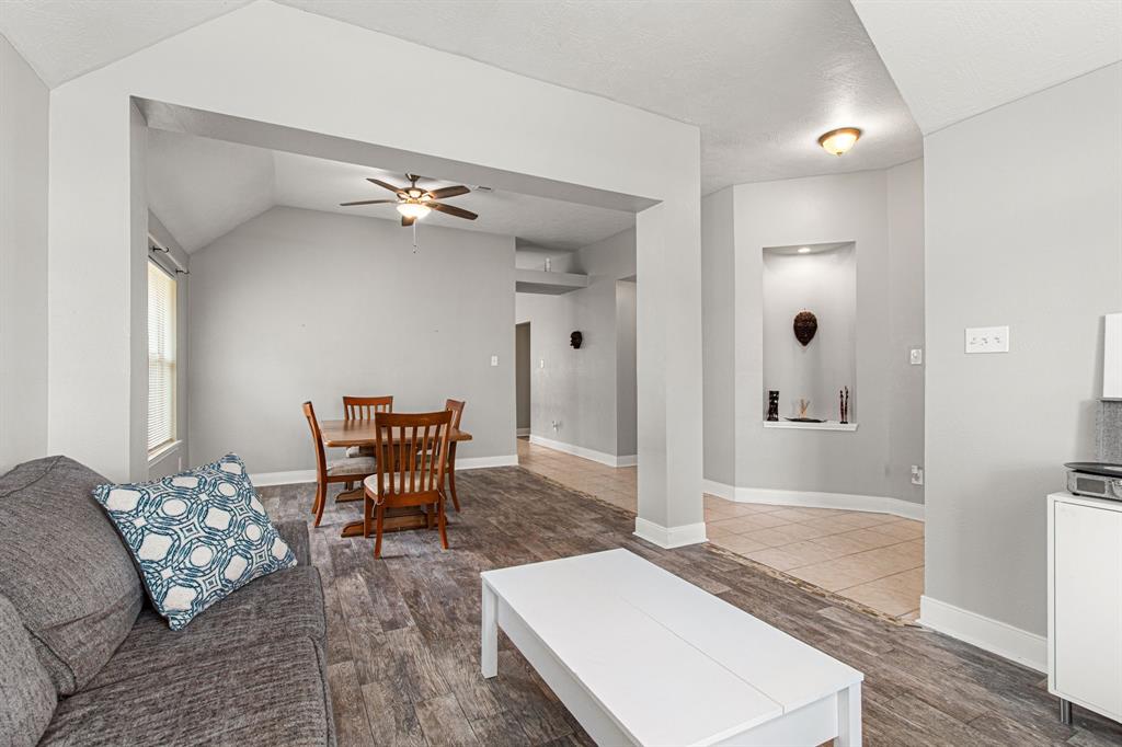 20314 Pomegranate Lane, Katy, Texas image 4