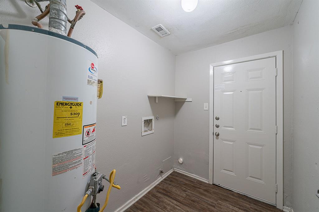20211 Big Timber Court, Humble, Texas image 22