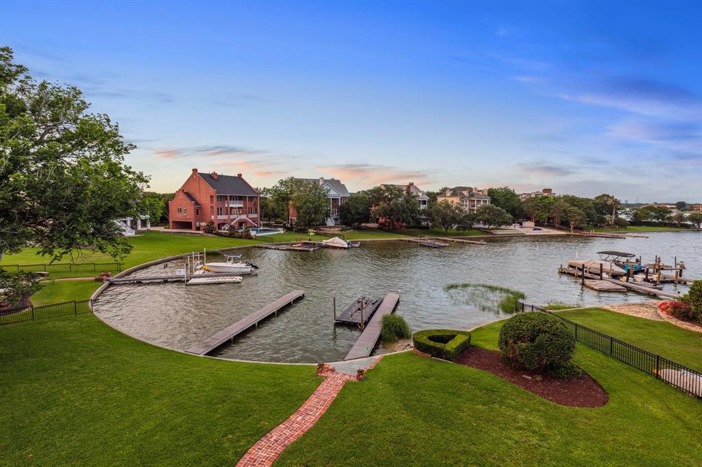 1110 Larkspur Lane, Seabrook, Texas image 20
