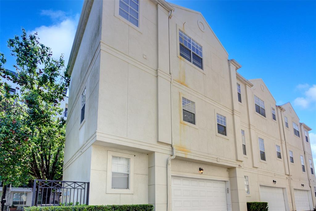 105 Detering Street, Houston, Texas image 9