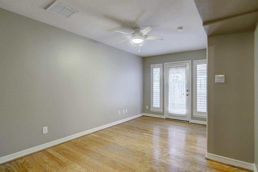 105 Detering Street, Houston, Texas image 5