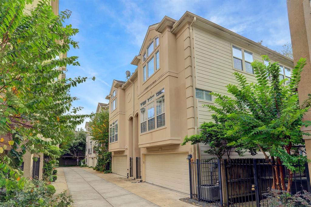 105 Detering Street, Houston, Texas image 1