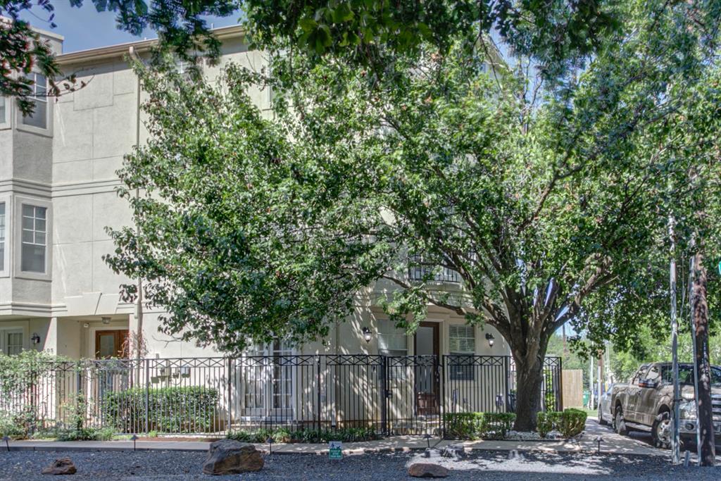 105 Detering Street, Houston, Texas image 8