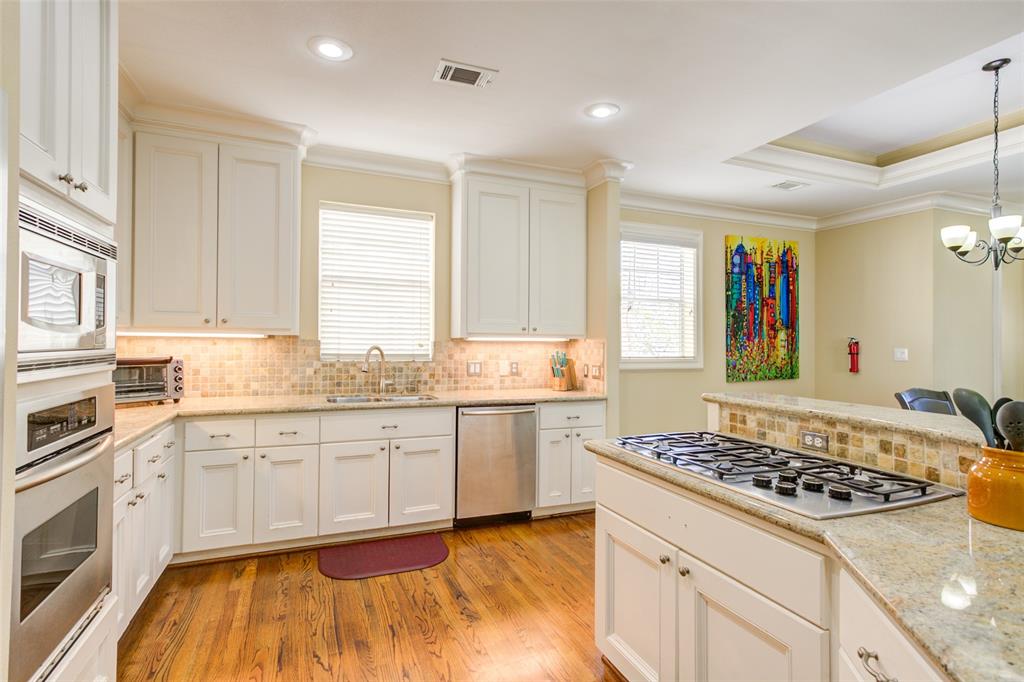 105 Detering Street, Houston, Texas image 15