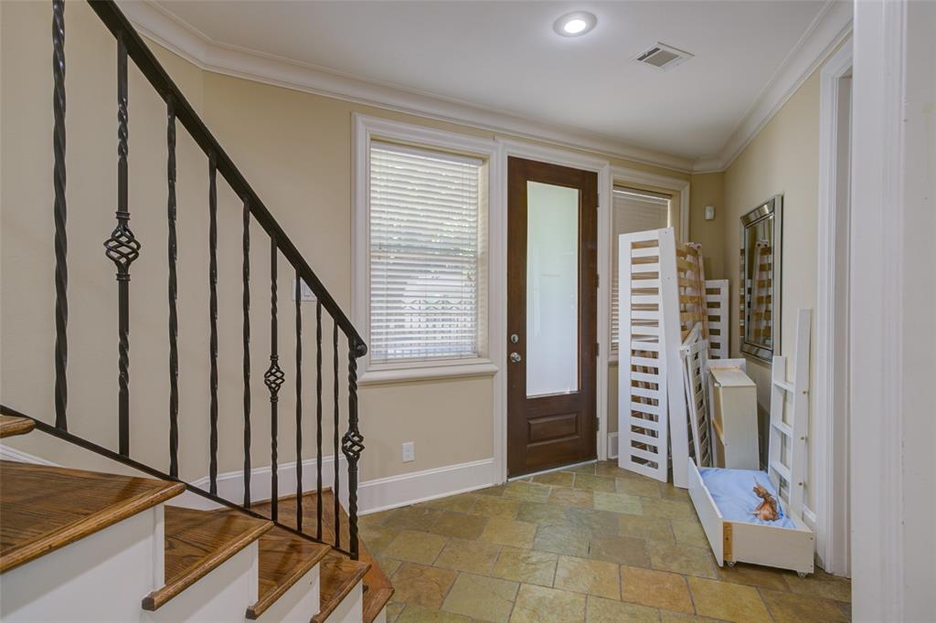105 Detering Street, Houston, Texas image 34