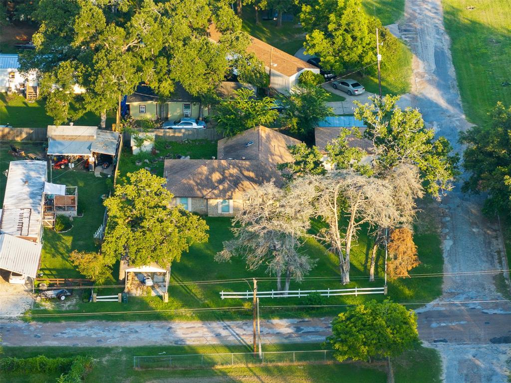 853 7th Street, Somerville, Texas image 12