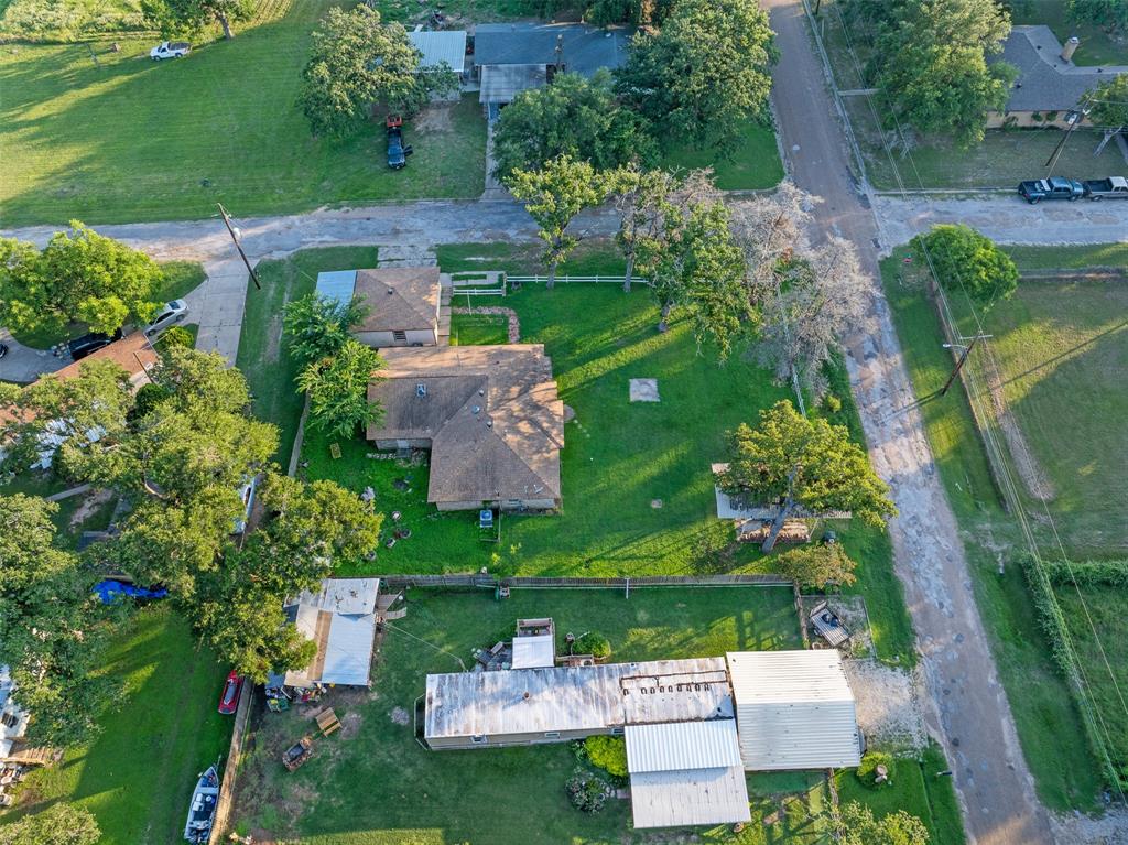 853 7th Street, Somerville, Texas image 7