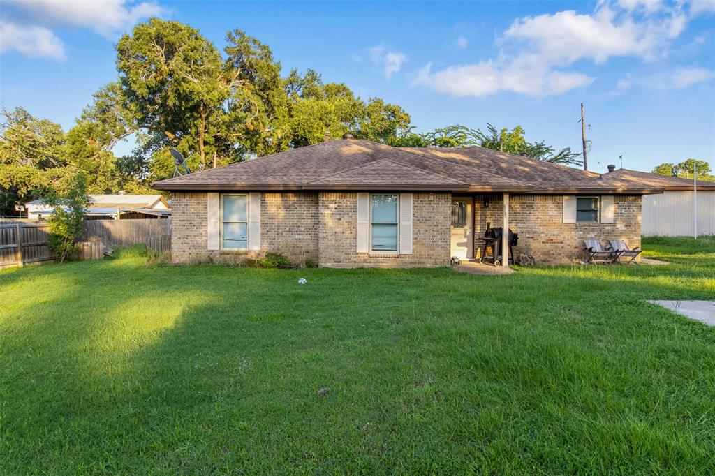 853 7th Street, Somerville, Texas image 1