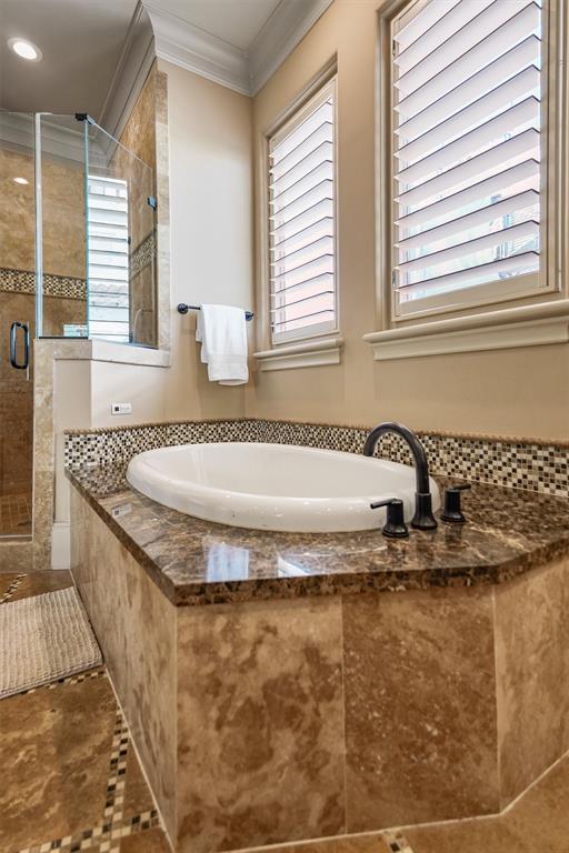 303 Calle Sevilla Place, Houston, Texas image 31