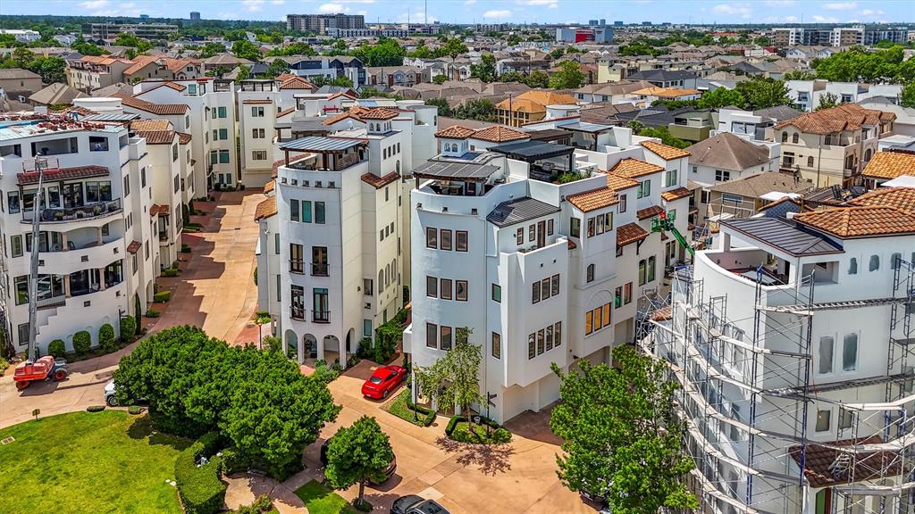 303 Calle Sevilla Place, Houston, Texas image 43
