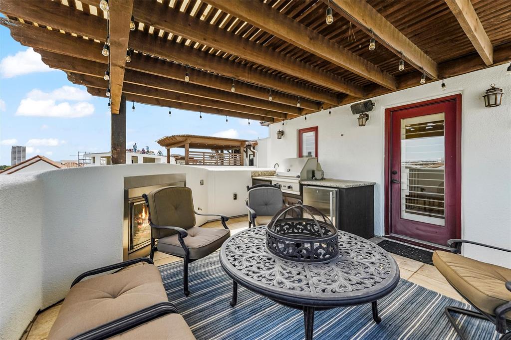 303 Calle Sevilla Place, Houston, Texas image 41