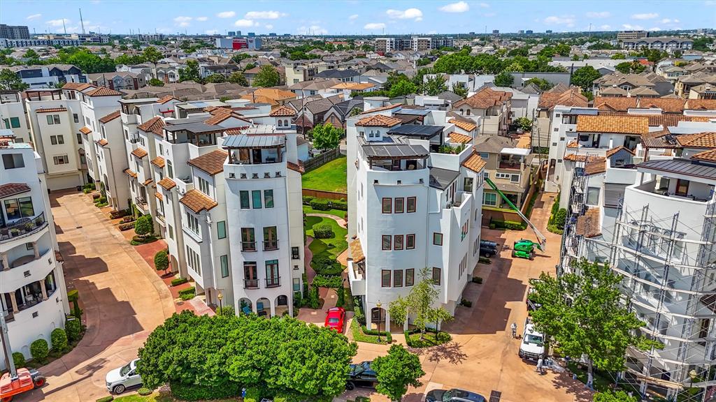 303 Calle Sevilla Place, Houston, Texas image 42