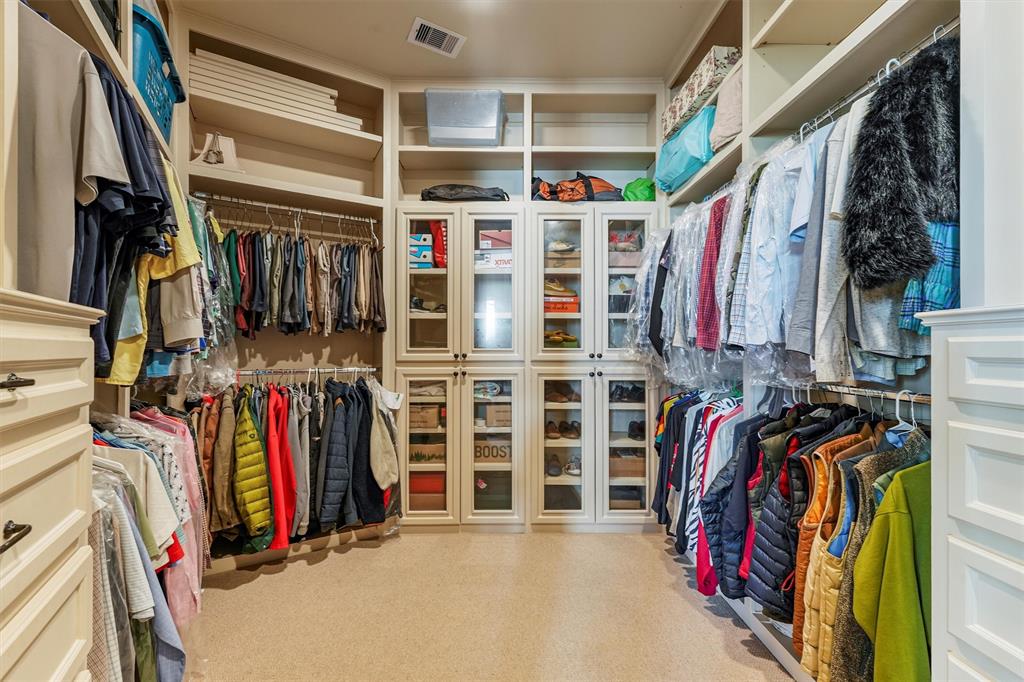 303 Calle Sevilla Place, Houston, Texas image 34