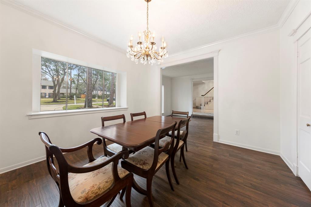 6131 Knollview Drive, Spring, Texas image 15