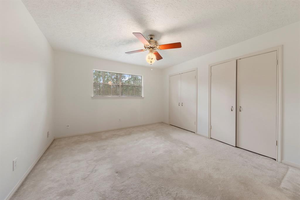 6131 Knollview Drive, Spring, Texas image 36