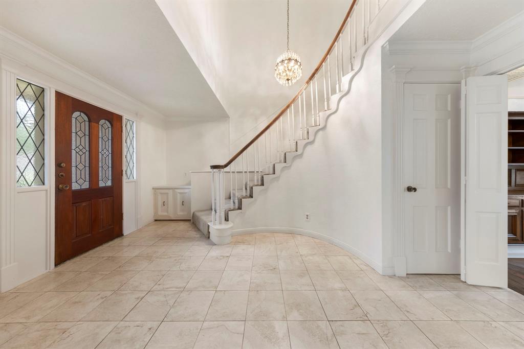 6131 Knollview Drive, Spring, Texas image 7