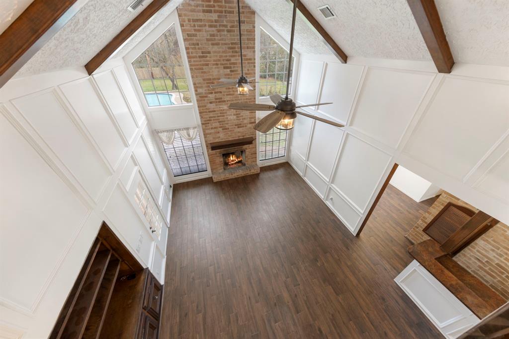 6131 Knollview Drive, Spring, Texas image 32
